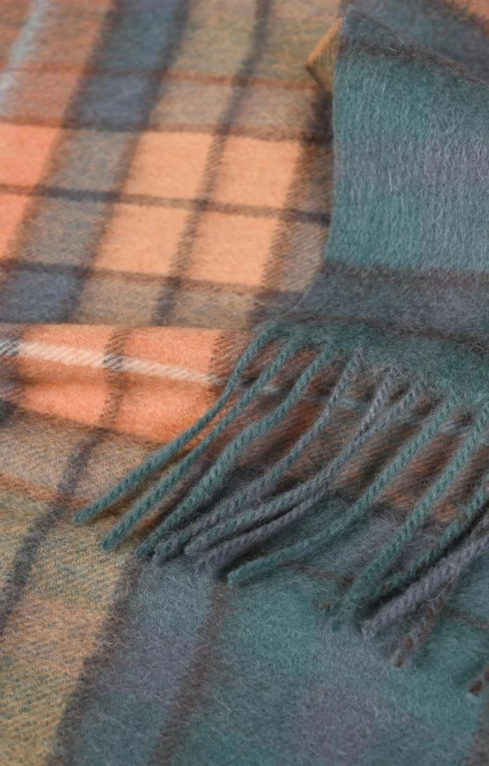 Ladies Lambswool Tartan Stole 2 Ladies Lambswool Tartan Stole - Image 2