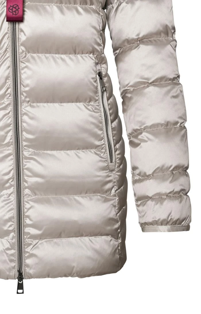 Ladies 3/4 Length Horizontal Quilted Jacket 4 Ladies 3/4 Length Horizontal Quilted Jacket - Image 4